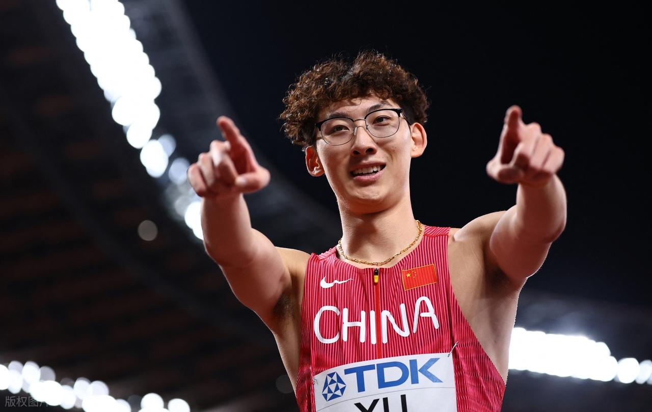 首节闪耀,布里奇斯精,准投射,立博体育官网,立博体育直播,体育赛事直播,足球直播